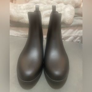 SAM EDELMAN ankle rain boots. Worn ONCE